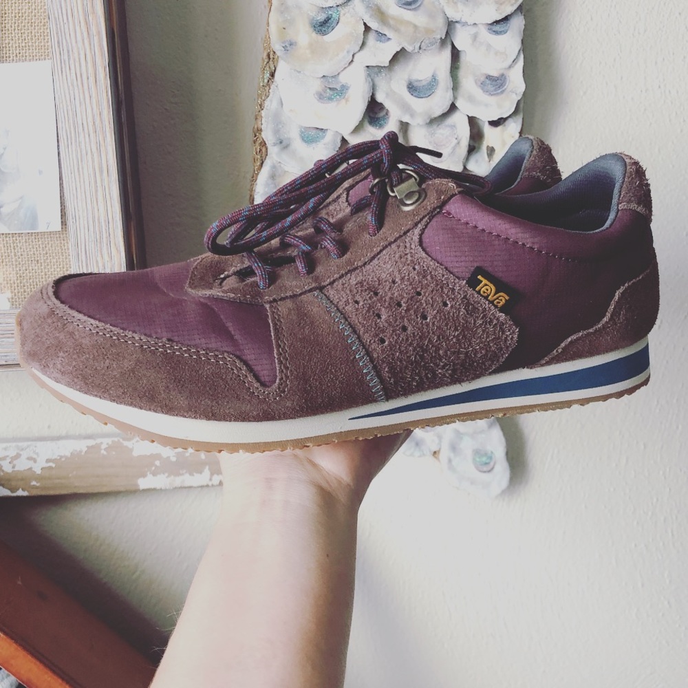 Teva Highside ‘84 sneakers sz: 9.5